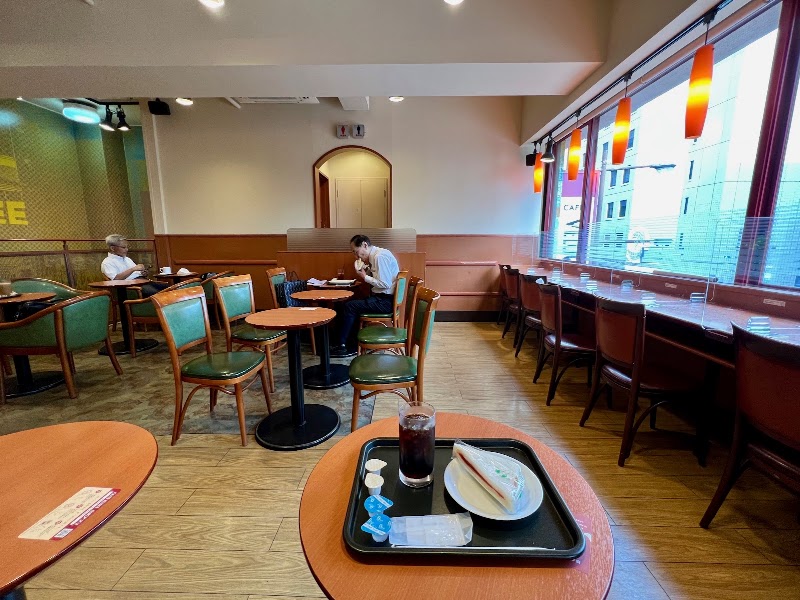 Café Veloce Kanda Station North Exit store