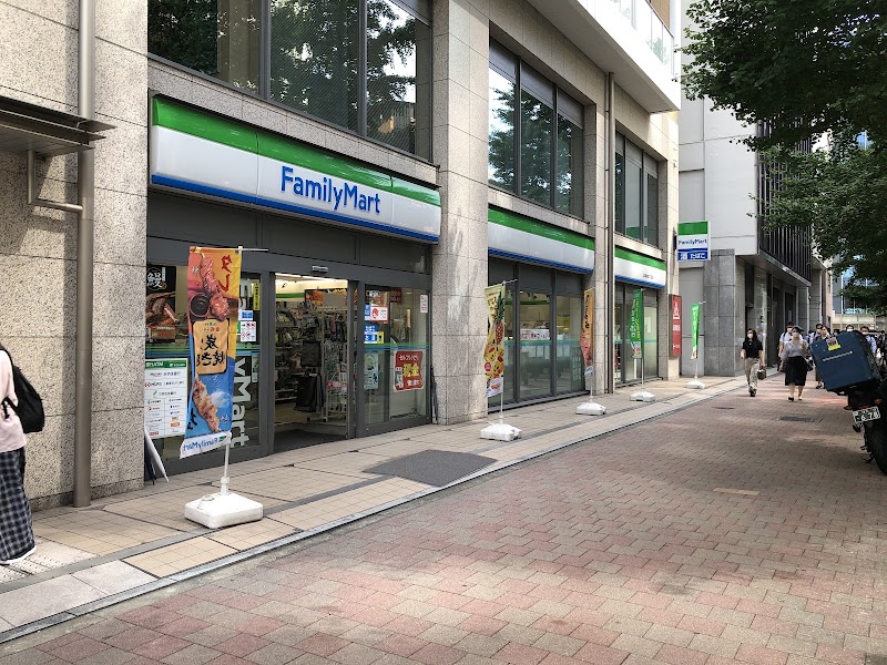 FamilyMart Nihombashi Honcho 2-chome store