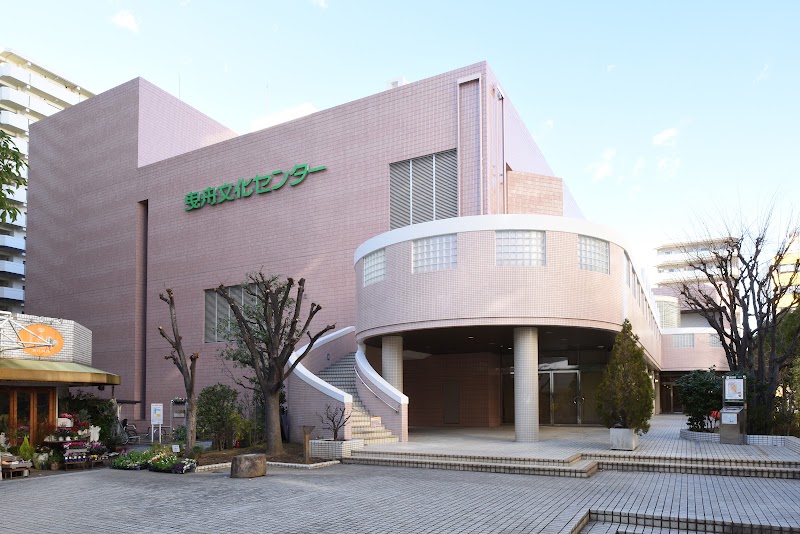 Hikifune Cultural Center Front Smoking Area