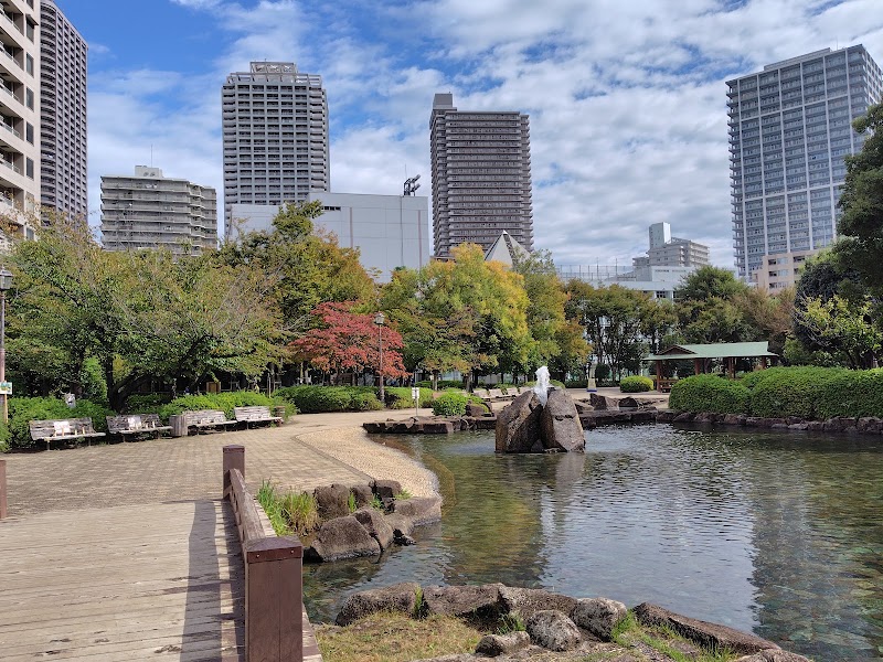 Tsukuda Park Smoking Area